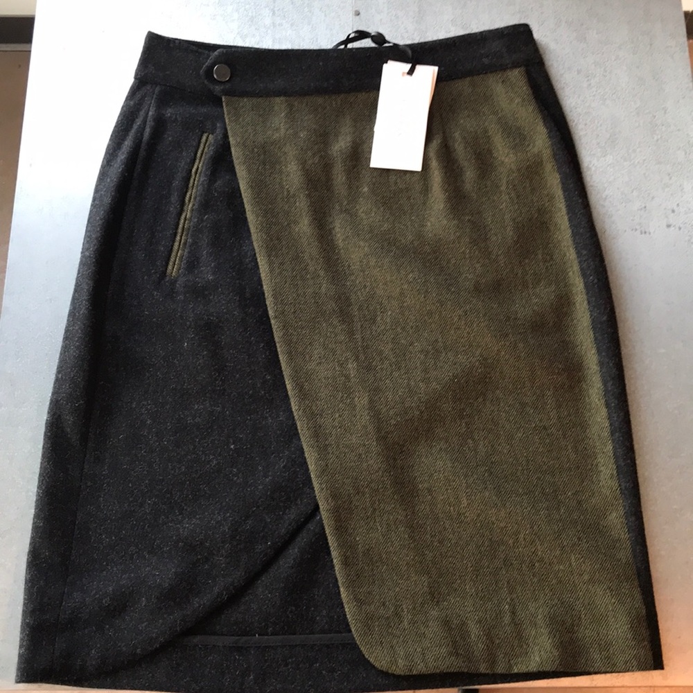 Asymmetrical skirt